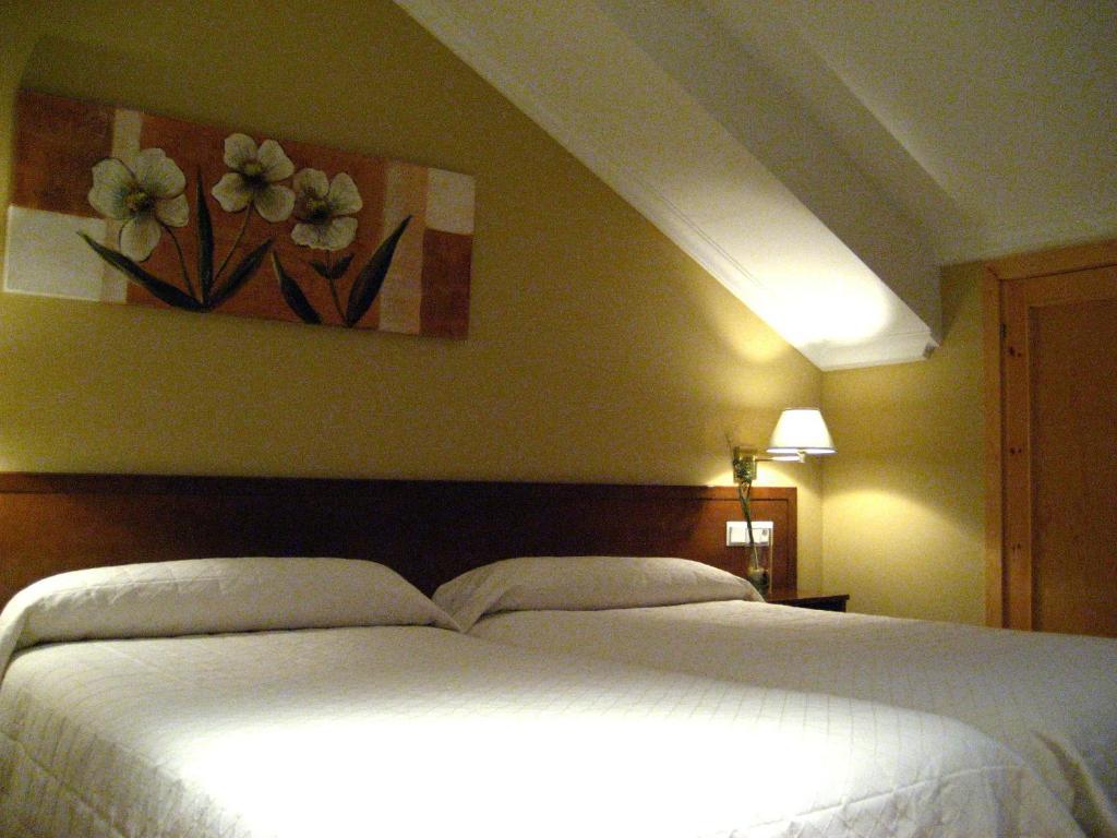 Vega de Valdetronco Hotel La Torre المظهر الخارجي الصورة